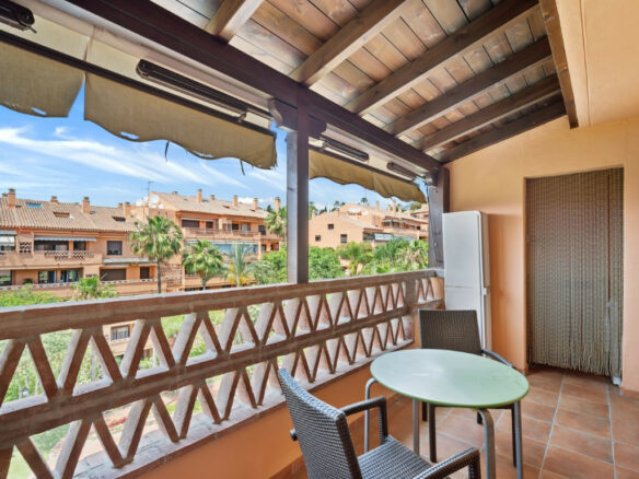 Golden Mile – 3B Penthouse near Beach & Town