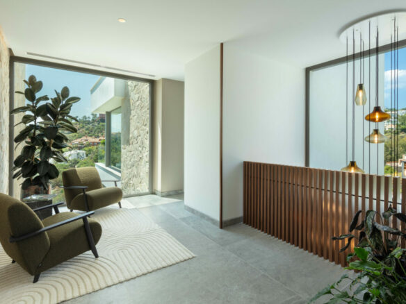 SOLD – La Quinta – 6B Modern Villa – Sea Views  – Gated