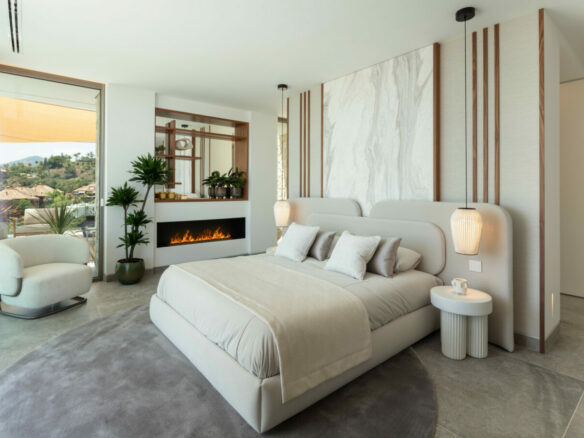 SOLD – La Quinta – 6B Modern Villa – Sea Views  – Gated