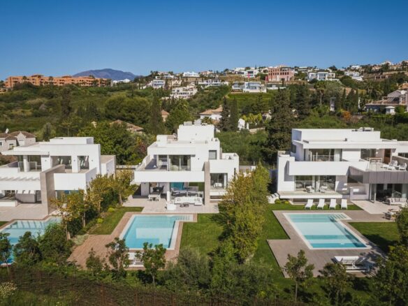 For sale – El Paraiso  – Modern villas -Brand new 🌿