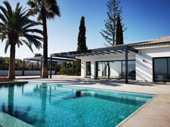 Elviria – 4B Luxury Villa –  Panoramic Sea Views