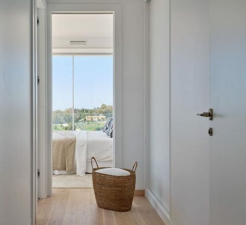 Near Marbella town – New 4B Modern Villas