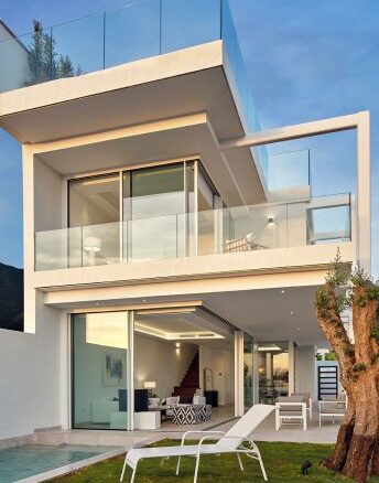 Near Marbella town – New 4B Modern Villas