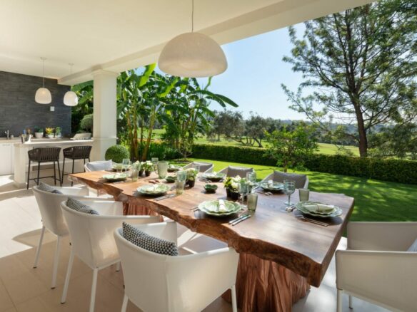 For sale – Nueva Andalucia – 6B Luxury Villa -1st Line Golf -Gated