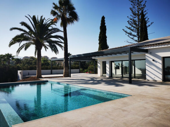 Elviria – 4B Luxury Villa –  Panoramic Sea Views