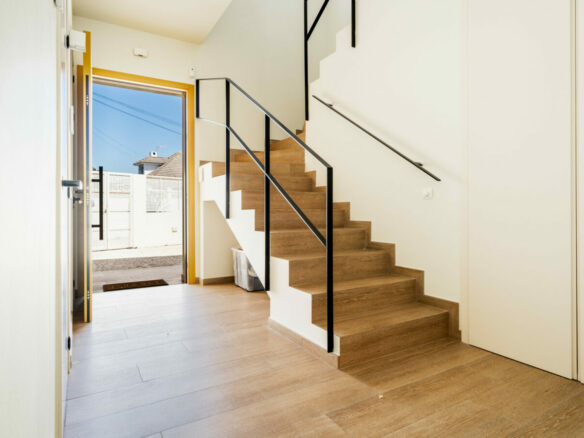 San Pedro – 3B Modern Villa – Beachside