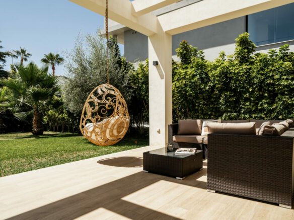 San Pedro – 3B Modern Villa – Beachside
