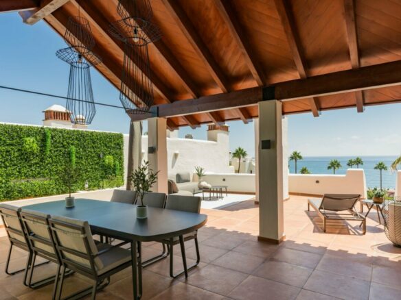 New Golden Mile – 4B Penthouse – Beachfront – Sea Views