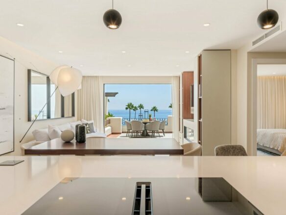 New Golden Mile – 4B Penthouse – Beachfront – Sea Views