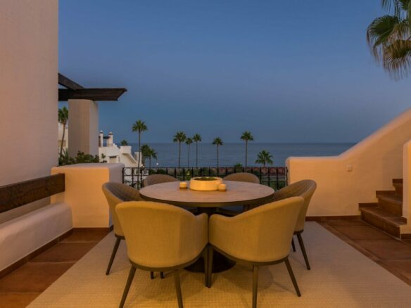 New Golden Mile – 4B Penthouse – Beachfront – Sea Views