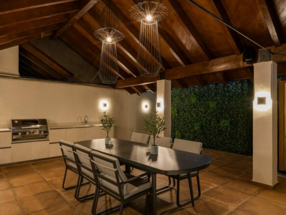 New Golden Mile – 4B Penthouse – Beachfront – Sea Views