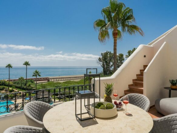 New Golden Mile – 4B Penthouse – Beachfront – Sea Views