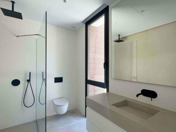 Golden Mile – Modern 4B  Villa – Gated