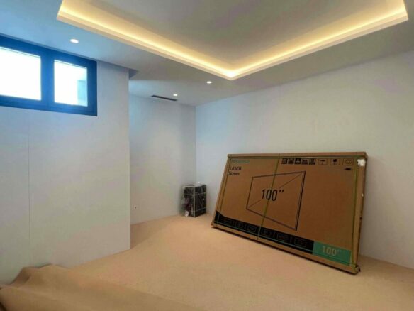 Golden Mile – 4B Modern Villa – Gated