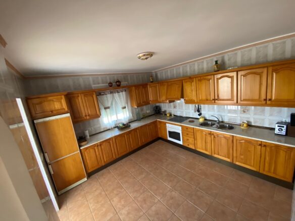 San Pedro – 5B Country Home  – To reform