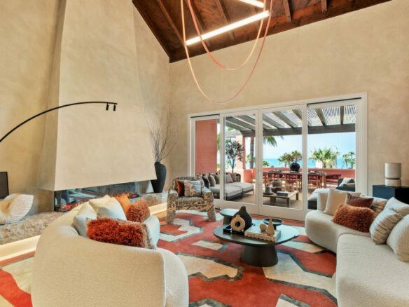 New Golden Mile – 4B Penthouse – Beachfront