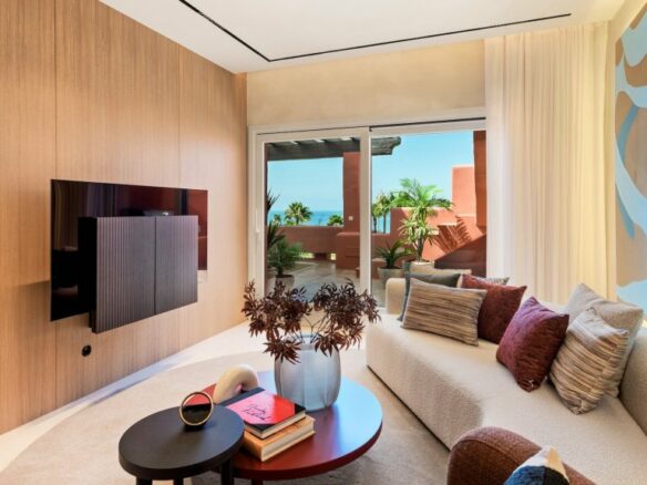 New Golden Mile – 4B Penthouse – Beachfront