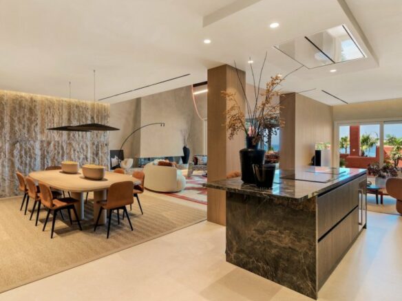 New Golden Mile – 4B Penthouse – Beachfront