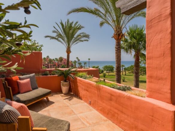 New Golden Mile – 4B Penthouse – Beachfront