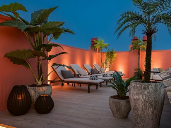 New Golden Mile – 4B Penthouse – Beachfront