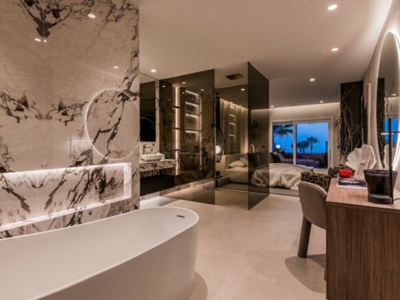New Golden Mile – 4B Penthouse – Beachfront