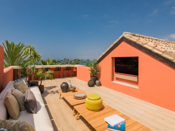 New Golden Mile – 4B Penthouse – Beachfront