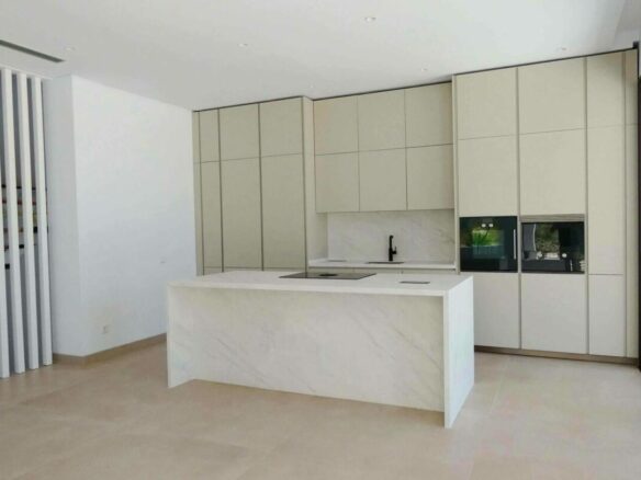 Golden Mile – 4B Modern Villa – Gated