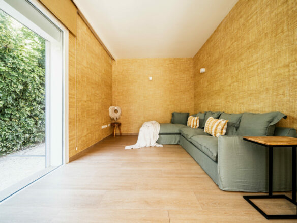 San Pedro – 3B Modern Villa – Beachside