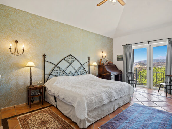 Marbella Club Golf Resort – 5B Villa  – West facing