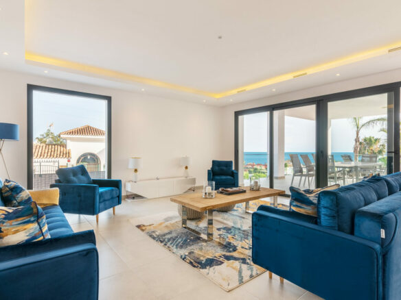 Benalmádena – 4 x Modern villas –  Sea views