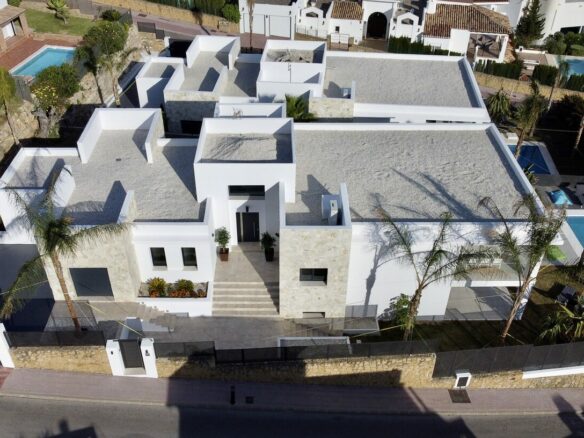 Benalmádena – 4 x Modern villas –  Sea views