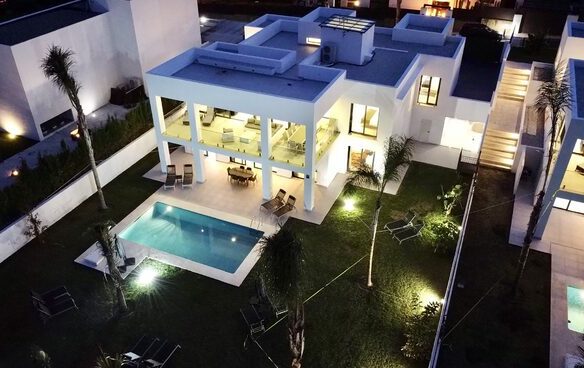 Benalmádena – 4 x Modern villas –  Sea views