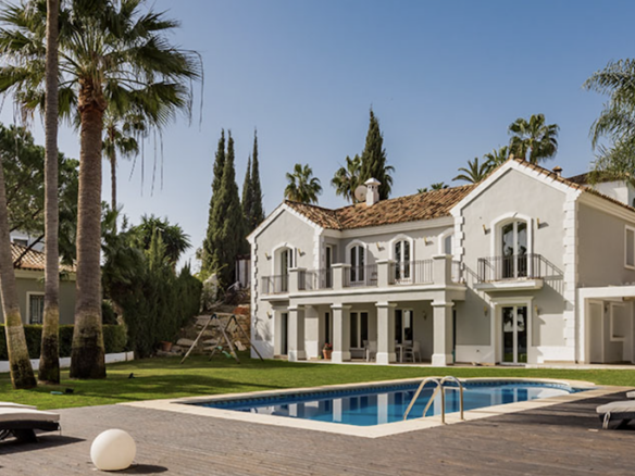 Nueva Andalucia -4B Villa -central Golf Valley