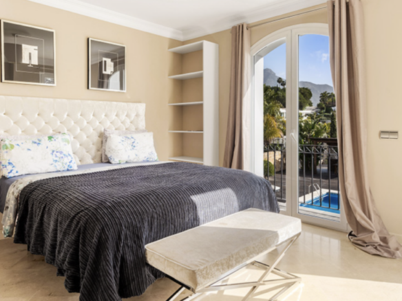 Nueva Andalucia -4B Villa -central Golf Valley