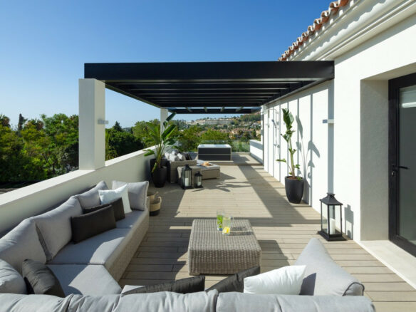 Reduced – Nueva Andalucia – 5B Modern Villa – Prime  Location