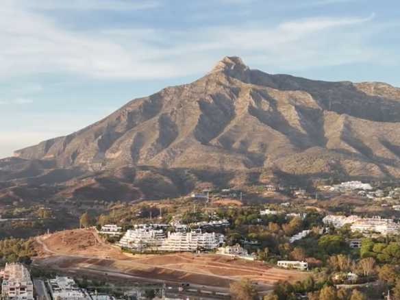 For sale  – Marbella – Dolce & Gabbana’s 92 Apartments with own Commercial center