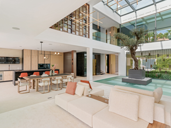 For sale – Golden Mile – New 5 Bedrooms Modern villa  – Turnkey