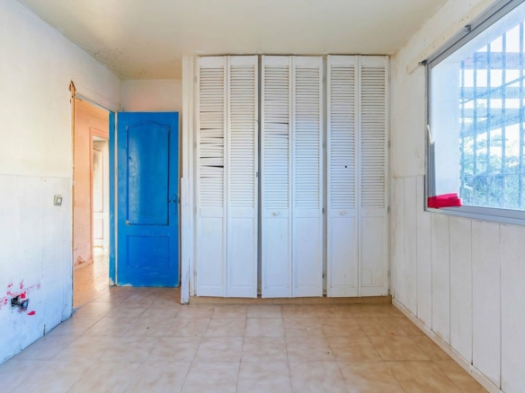 New Golden Mile – 7B Villa – To Reform – Near Facilities