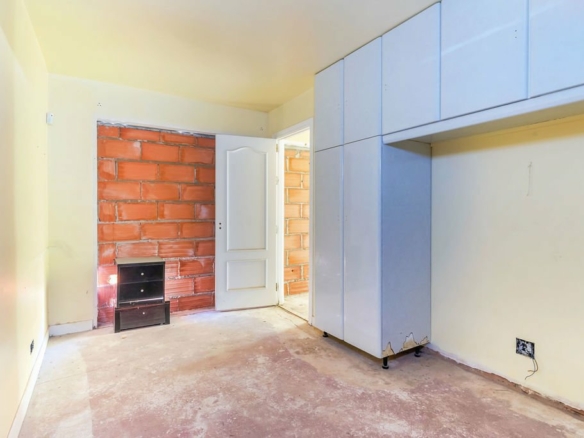 New Golden Mile – 7B Villa – To Reform – Near Facilities