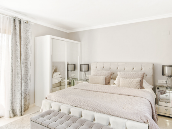 Estepona -3B  Penthouse – West facing – Huge Gardens