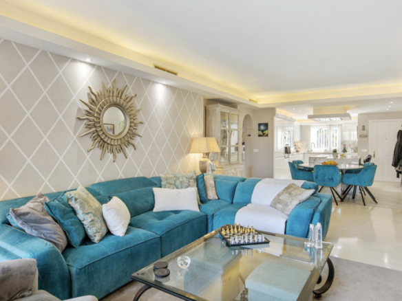 Estepona -3B  Penthouse – West facing – Huge Gardens