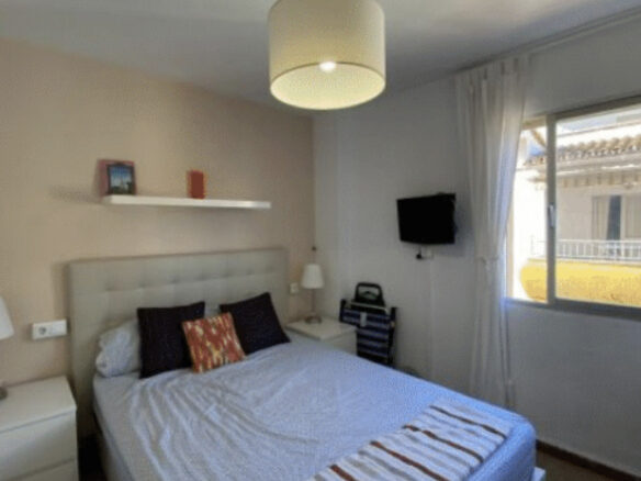 Marbella Town – 2B apt- 150m to Beach