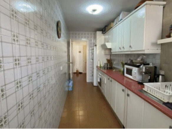 Marbella Town – 2B apt- 150m to Beach
