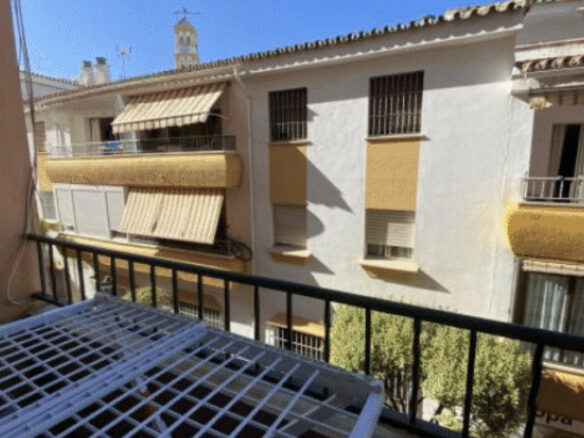 Marbella Town – 2B apt- 150m to Beach