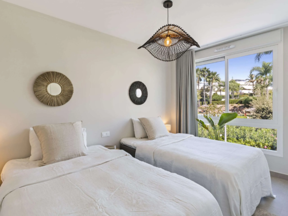 RENTED – Nueva Andalucia -5B new Townhouse  – Near Beach