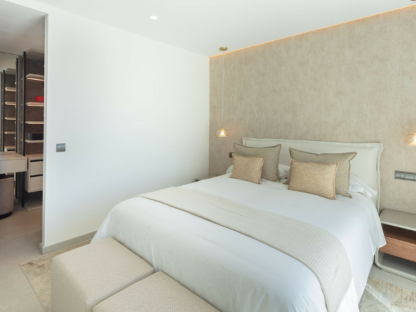 Palacetes los Belvederes -3B Duplex Penthouse – Turnkey