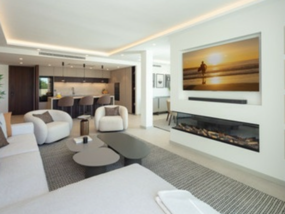Palacetes los Belvederes -3B Duplex Penthouse – Turnkey