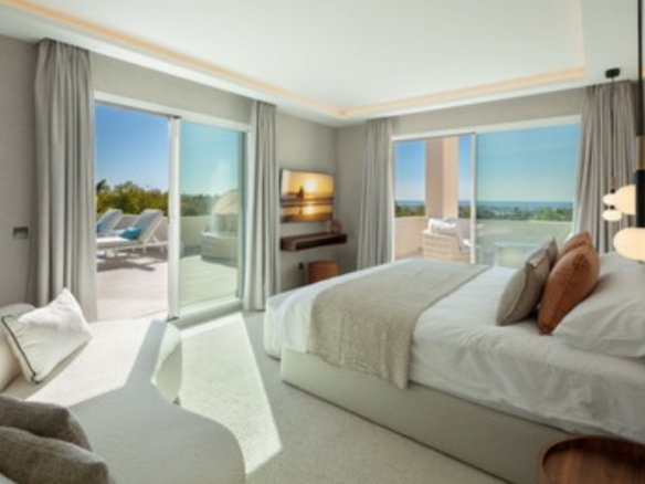 Palacetes los Belvederes -3B Duplex Penthouse – Turnkey