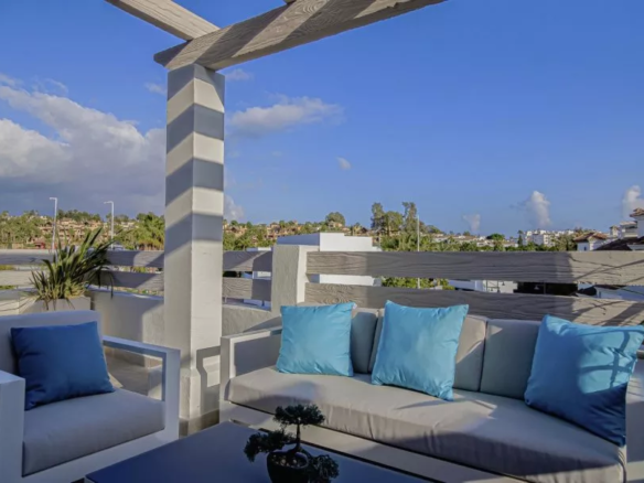 New Golden mile  – 3B Townhouse –  Golf & Country Club