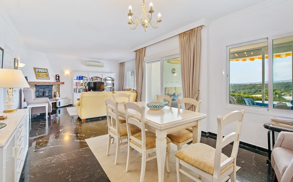 Bargain – El Paraiso -3B Duplex apt – Great Views